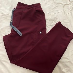 Burgundy Figs Yola Skinny Scrub Pants - MEDIUM PETITE
